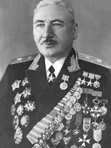 Исса Плиев