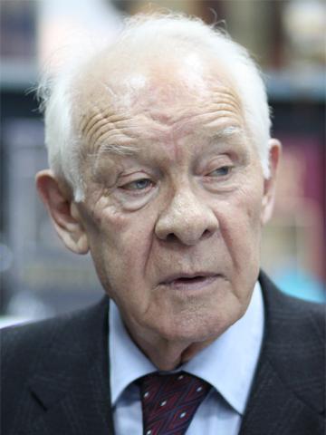 Ахсарбек Галазов
